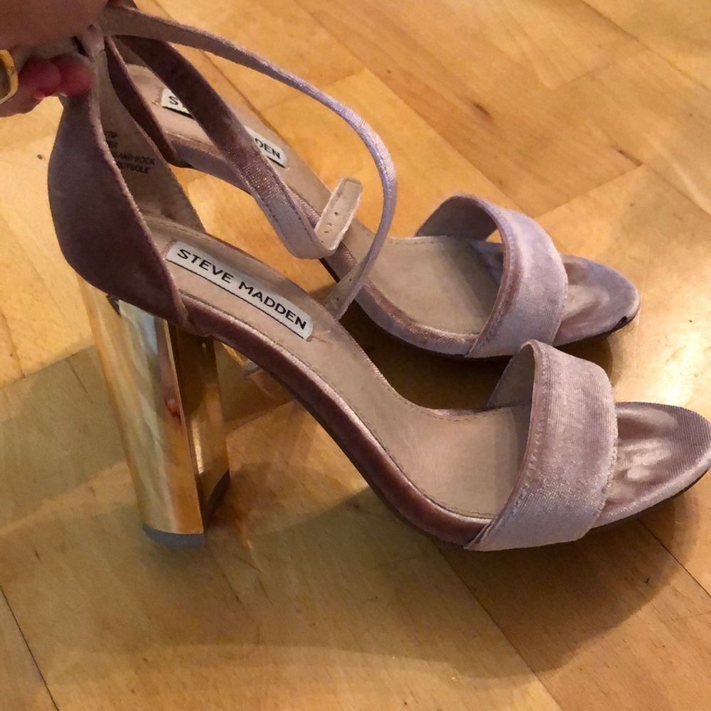 Steve Madden Carrson pink velour heels 7